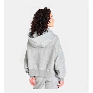 Nike Women's Light Gray Hoodie